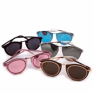 ‼️ Price Drop‼️ Oversized Sunglasses-Mirror Lenses